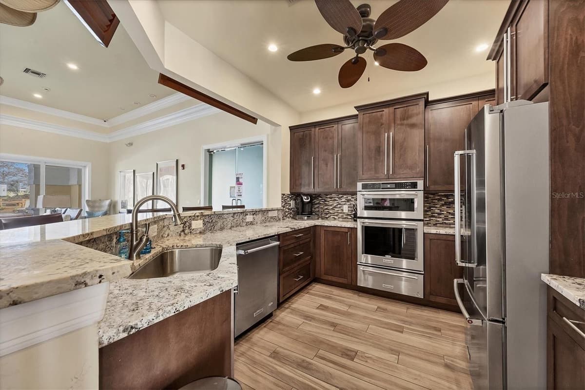 260 HIDDEN BAY DRIVE — photo 37 of 58