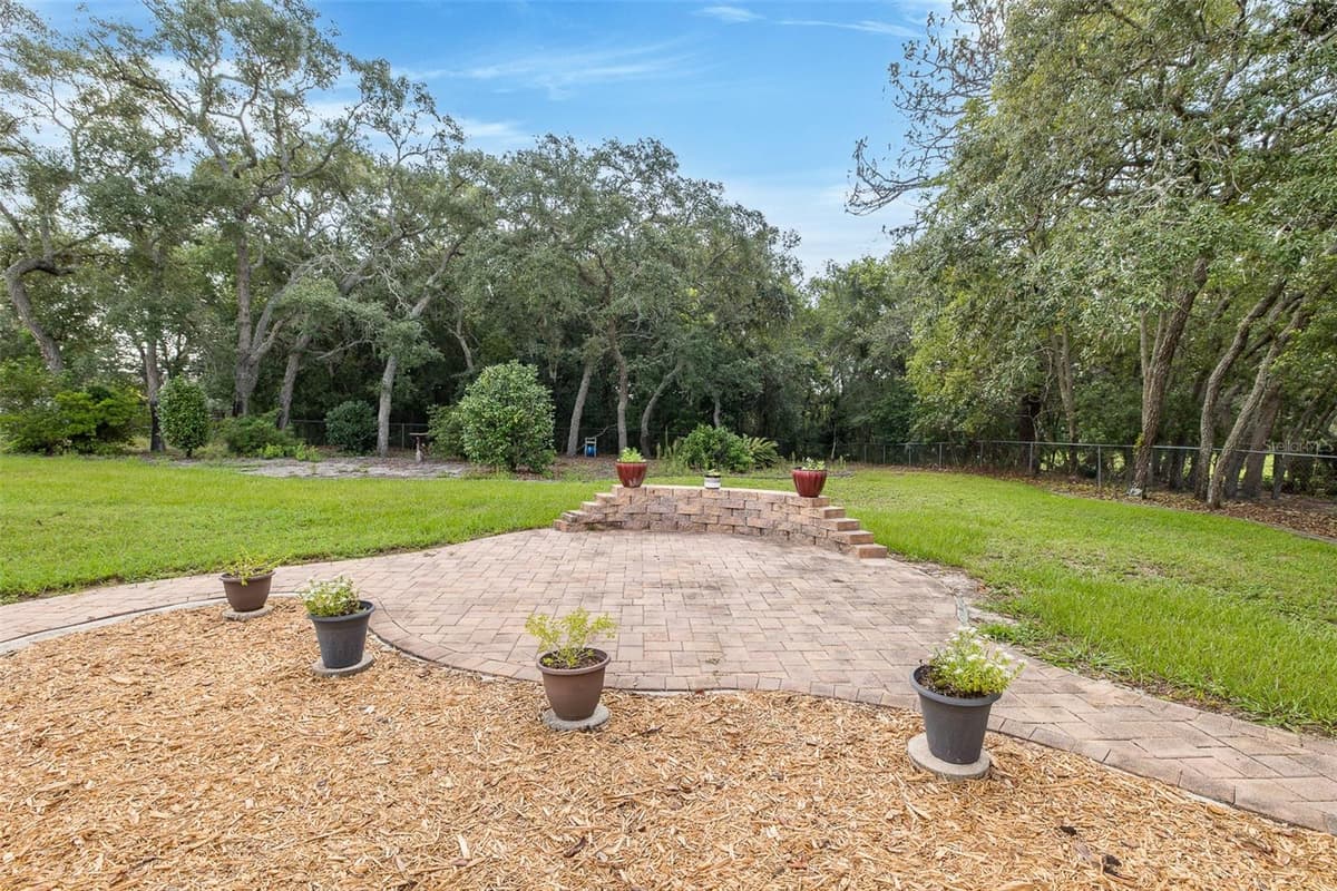18822 MAJESTIC OAK COURT — photo 62 of 69