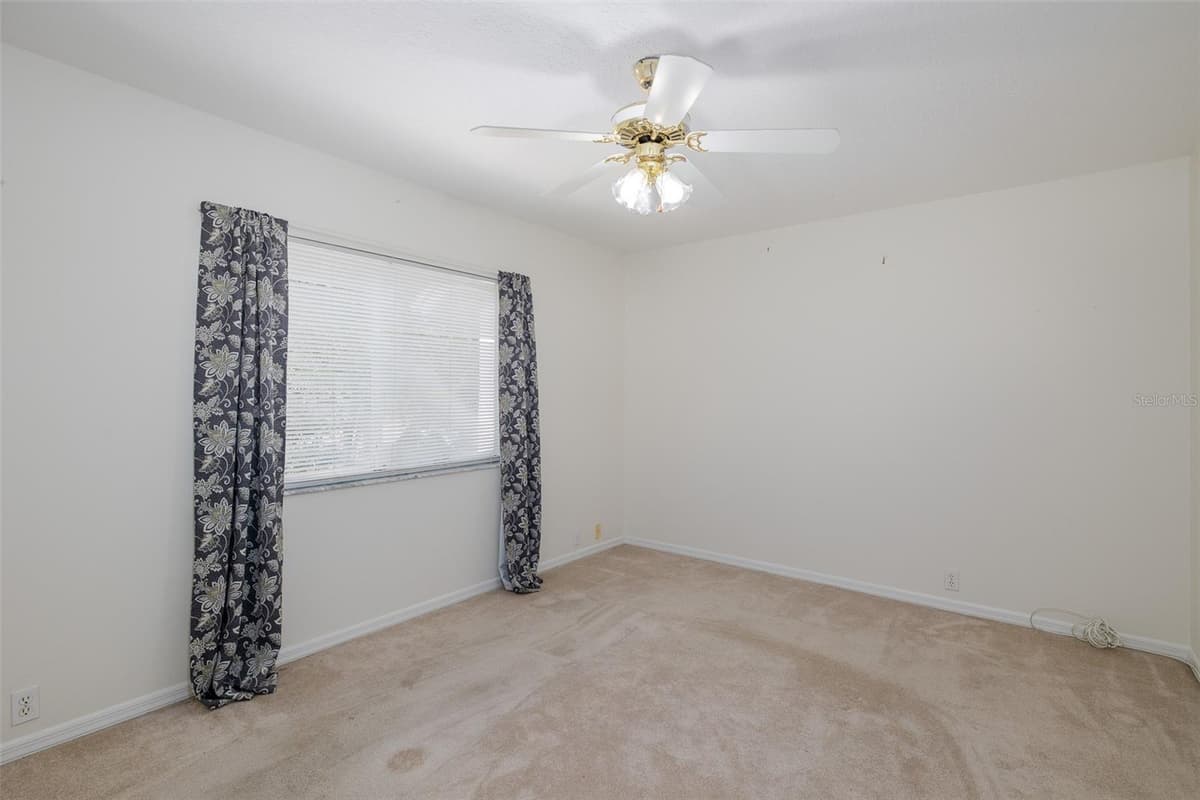 18822 MAJESTIC OAK COURT — photo 42 of 69