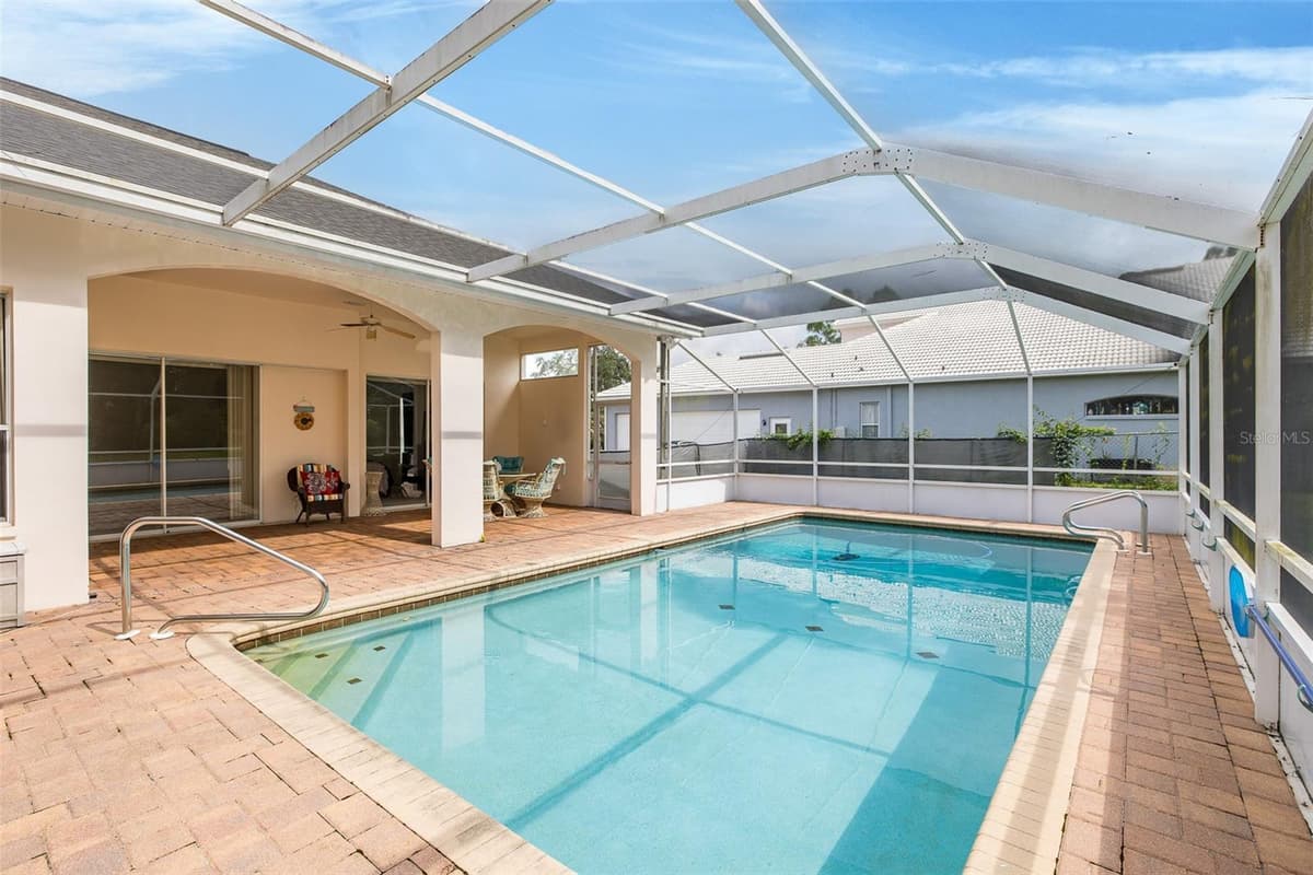 18822 MAJESTIC OAK COURT — photo 54 of 69