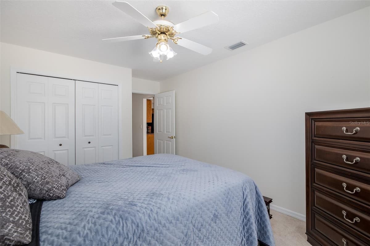 18822 MAJESTIC OAK COURT — photo 41 of 69