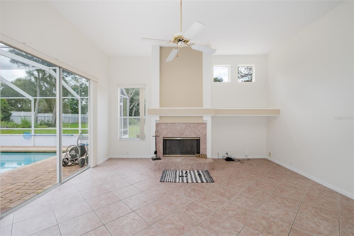 18822 MAJESTIC OAK COURT — photo 15 of 69