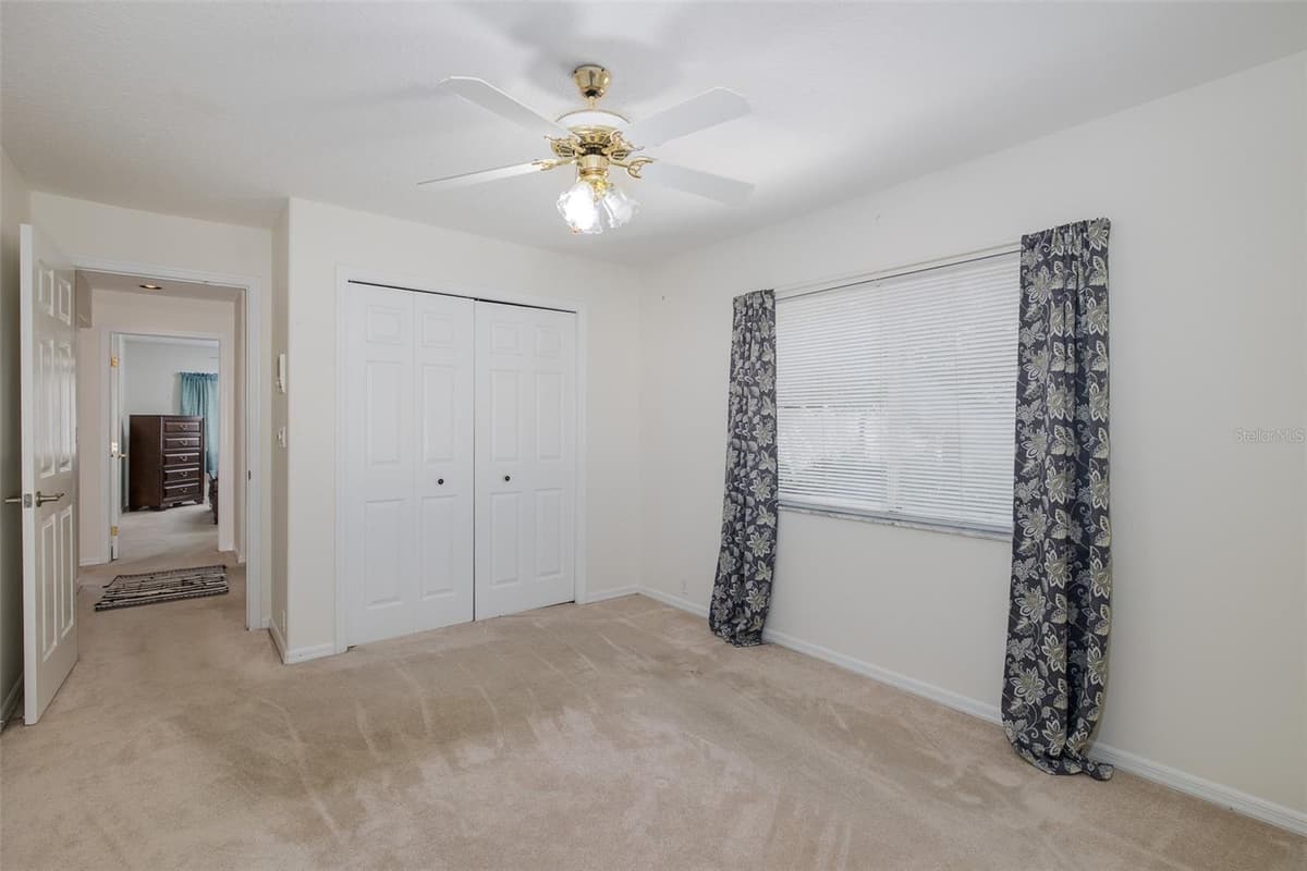 18822 MAJESTIC OAK COURT — photo 43 of 69