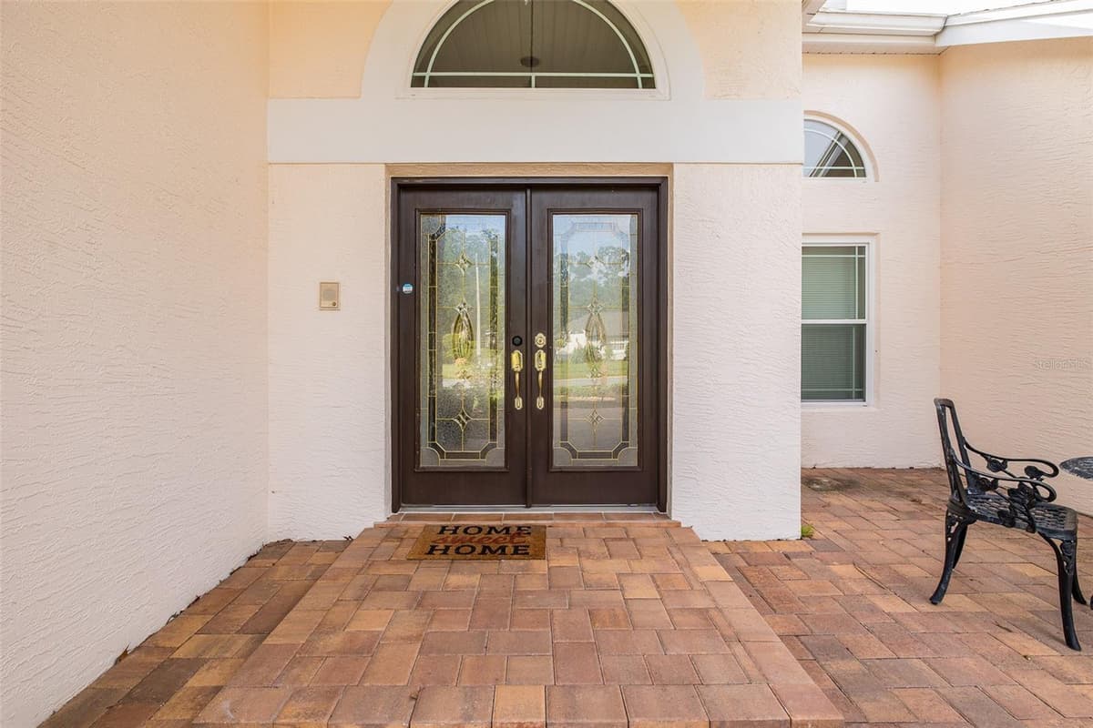 18822 MAJESTIC OAK COURT — photo 6 of 69