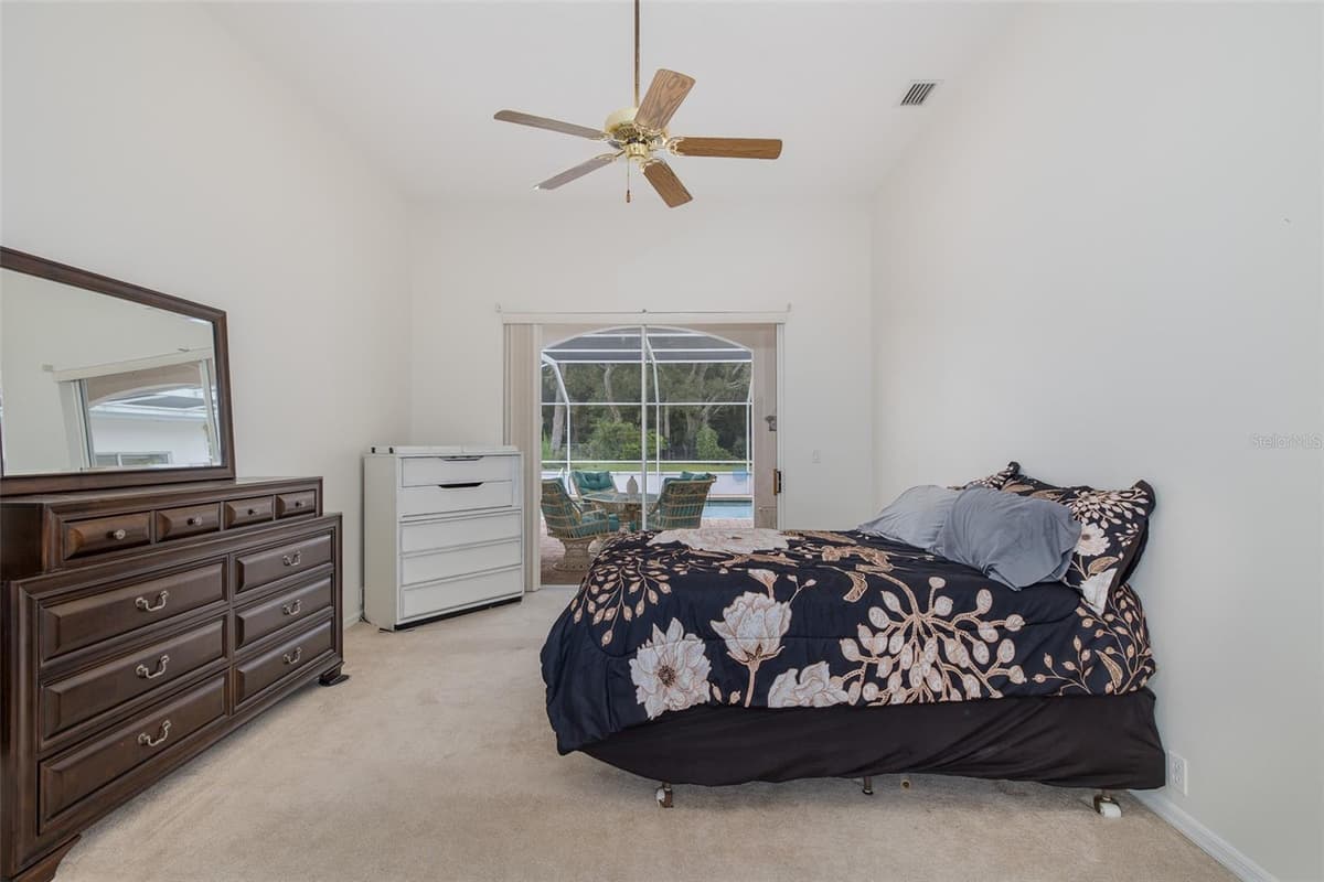 18822 MAJESTIC OAK COURT — photo 32 of 69