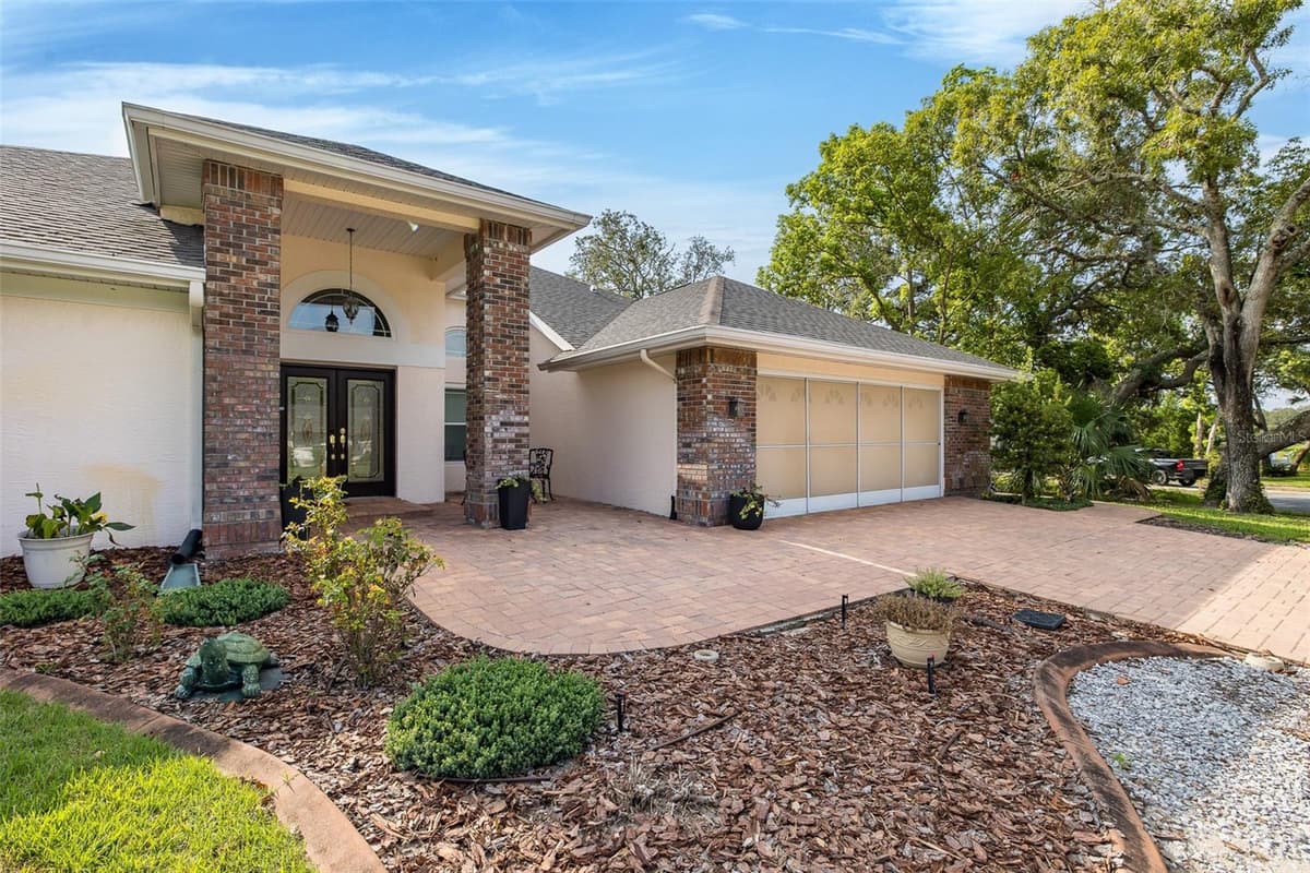 18822 MAJESTIC OAK COURT — photo 5 of 69