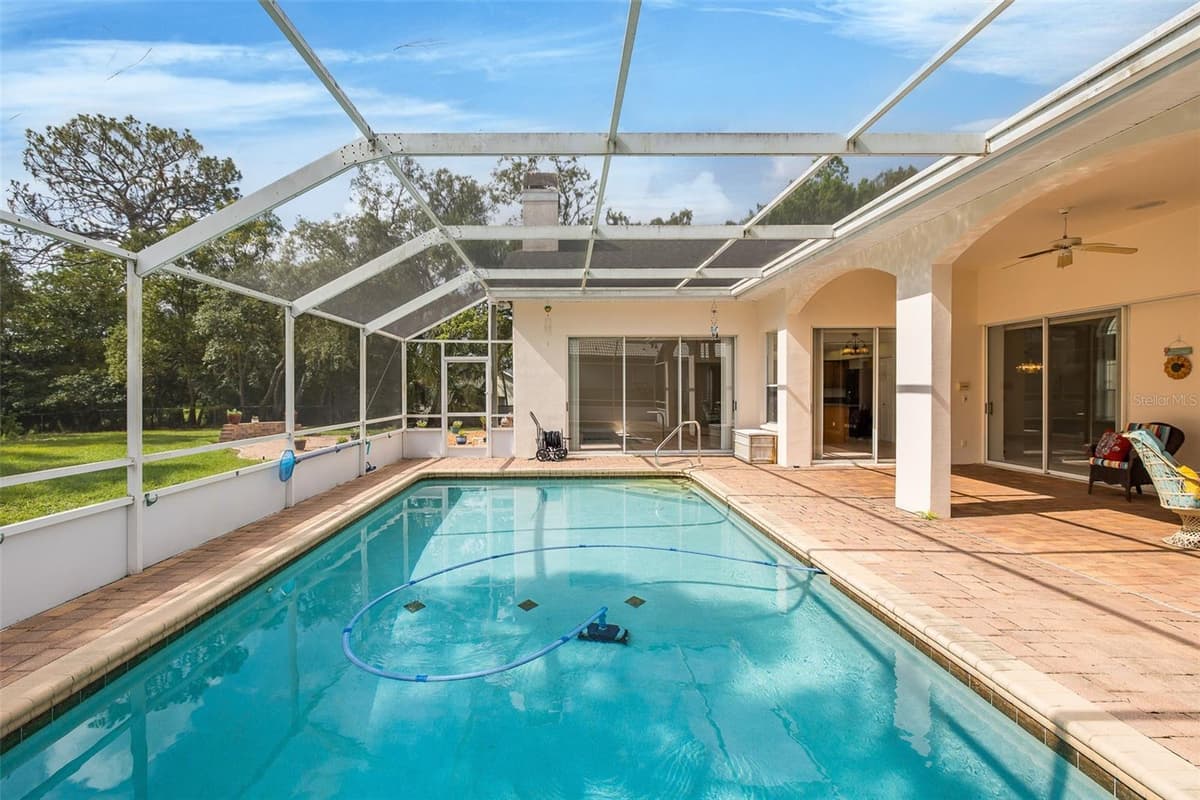 18822 MAJESTIC OAK COURT — photo 49 of 69
