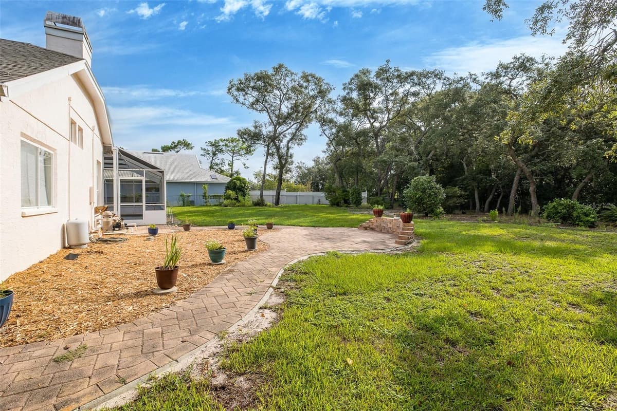 18822 MAJESTIC OAK COURT — photo 64 of 69