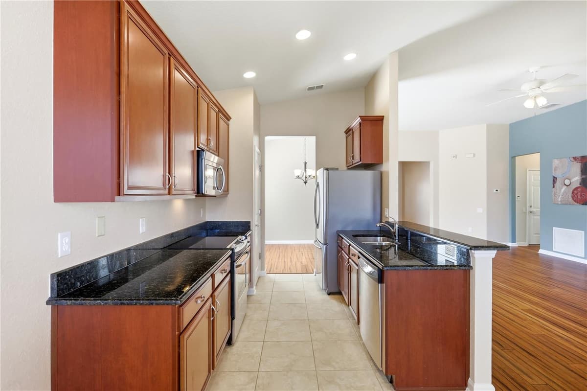 13231 ROXBORO ROAD — photo 15 of 42