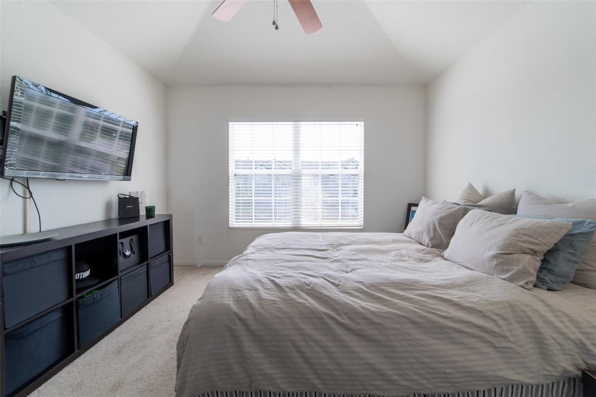 974 ENCLAIR STREET — photo 15 of 49