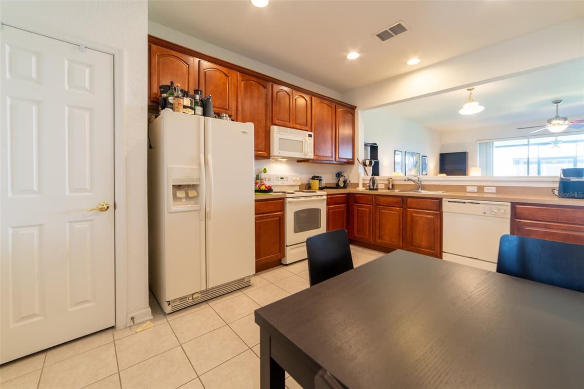 974 ENCLAIR STREET — photo 19 of 49