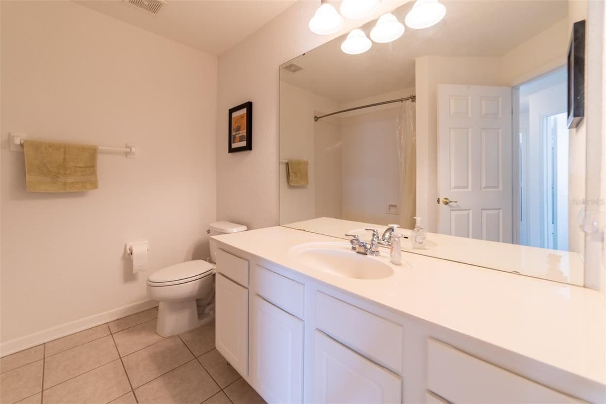974 ENCLAIR STREET — photo 12 of 49