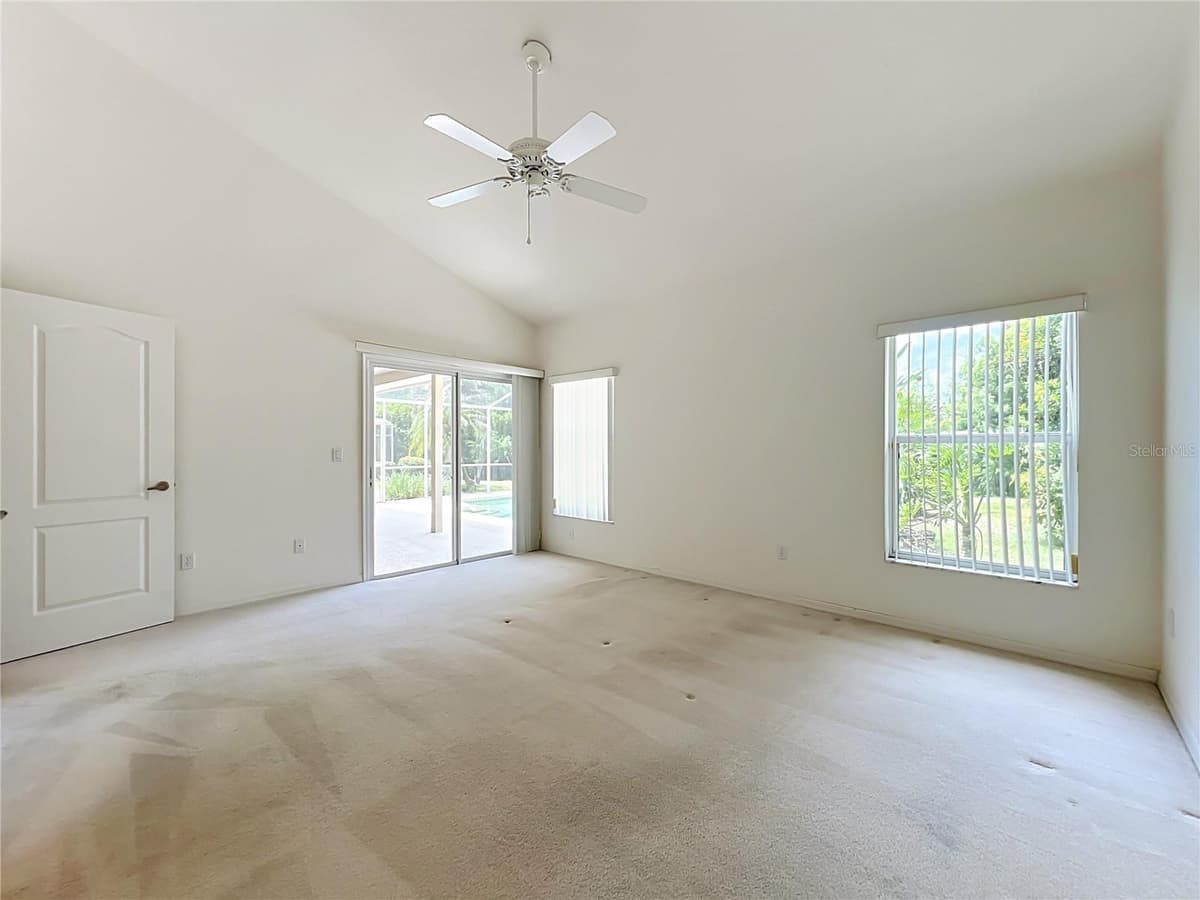 635 LONG LAKE DRIVE — photo 37 of 100