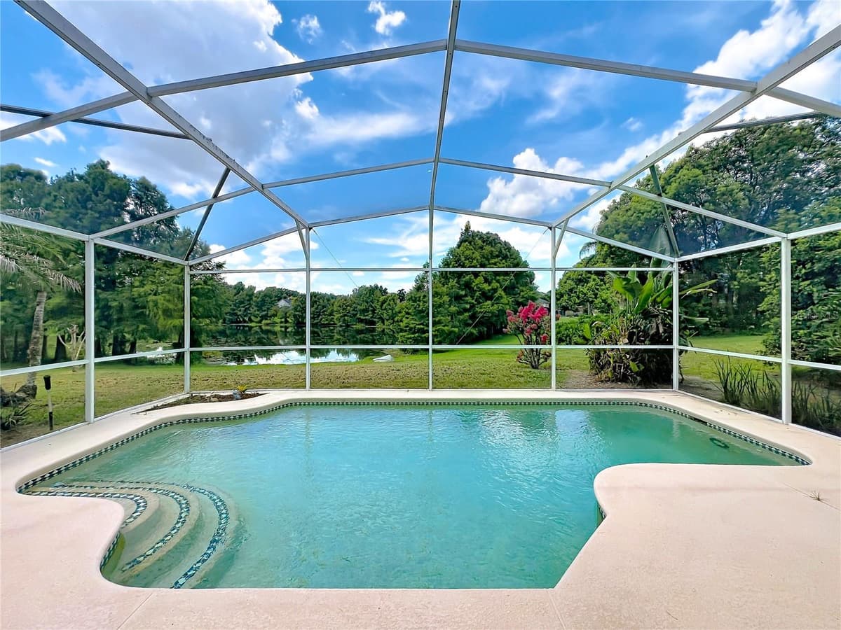 635 LONG LAKE DRIVE — photo 75 of 100