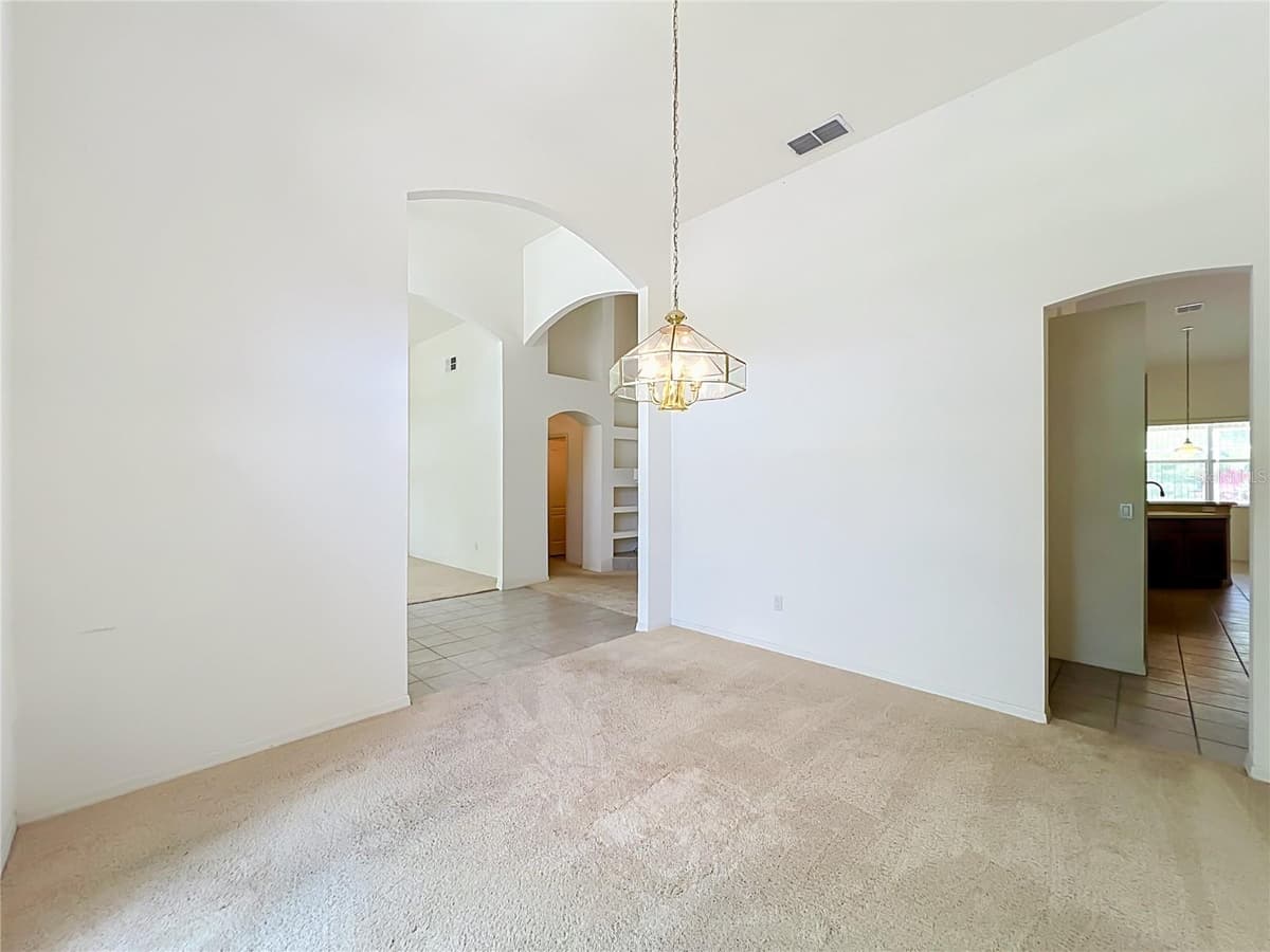 635 LONG LAKE DRIVE — photo 13 of 100