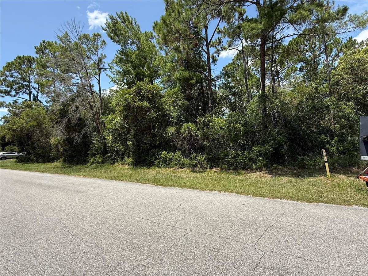 2952 DAY ROAD — photo 2 of 5