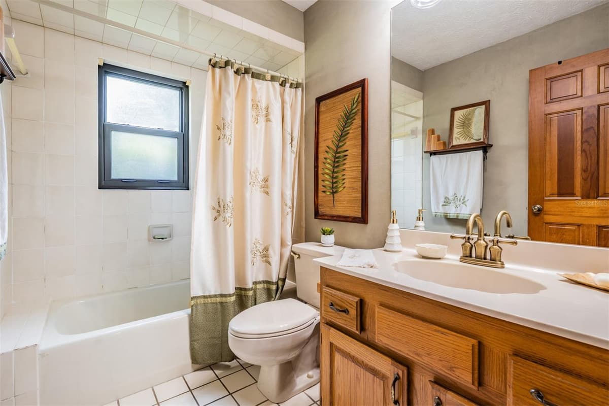 13203 SPINDLEWYCK COVE — photo 30 of 55