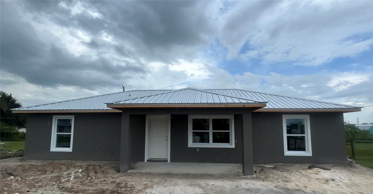 11506 LEMON AVENUE — photo 1 of 17