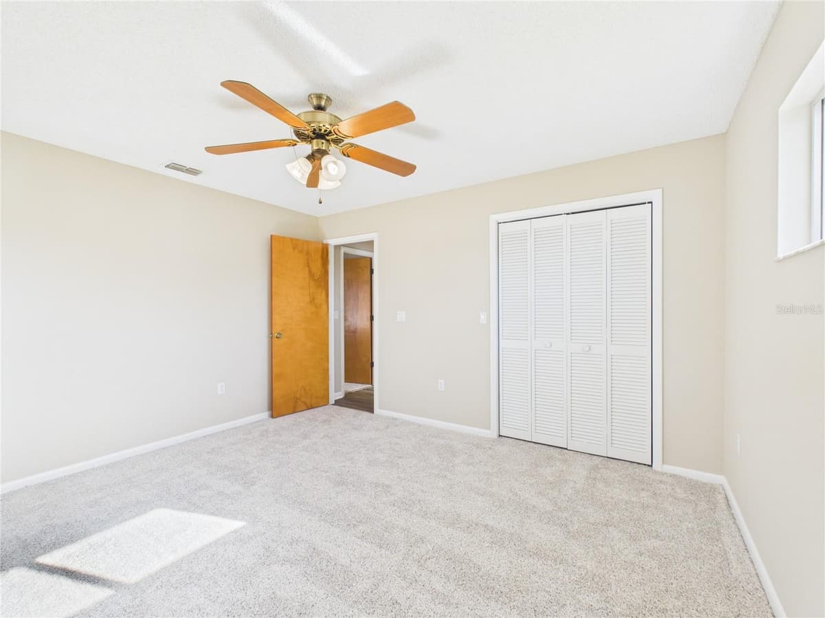 10482 CLINT LOOP — photo 10 of 26
