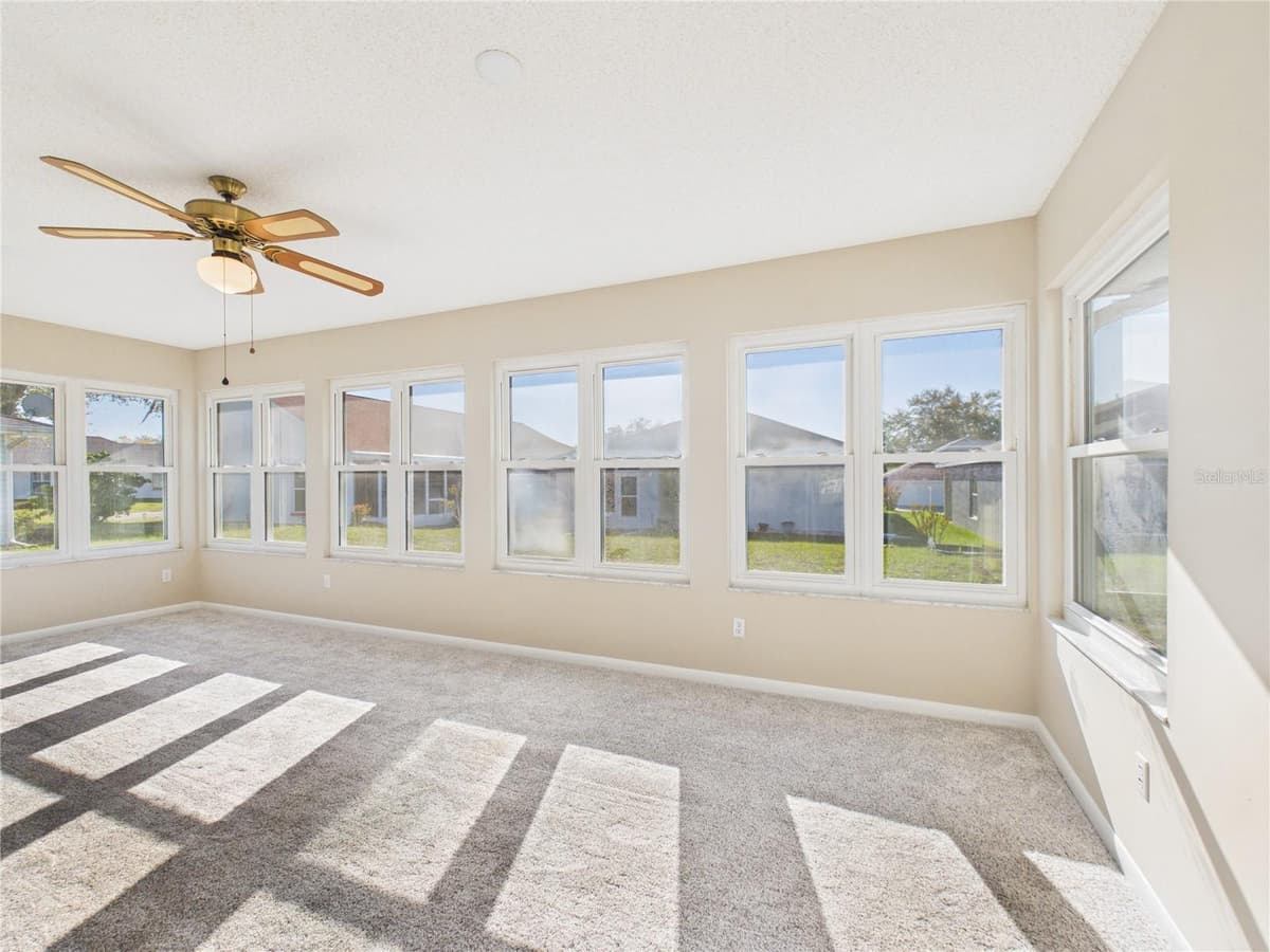 10482 CLINT LOOP — photo 14 of 26