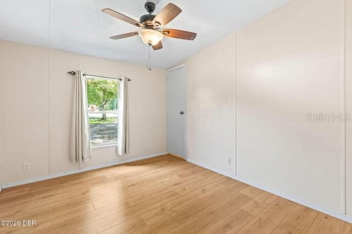 10120 OLIVER AVENUE — photo 22 of 50
