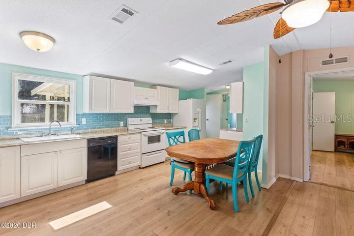 10120 OLIVER AVENUE — photo 10 of 50