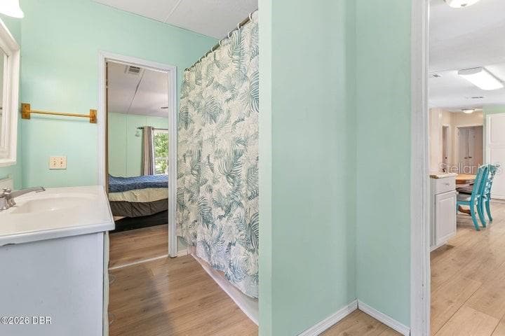 10120 OLIVER AVENUE — photo 17 of 50