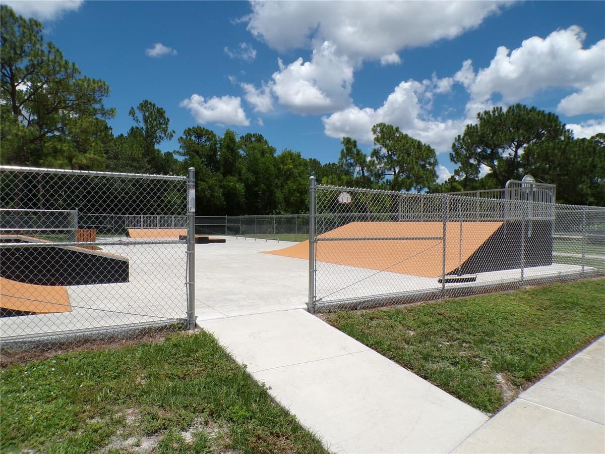 27039 MONTE CRISTO BOULEVARD — photo 20 of 31