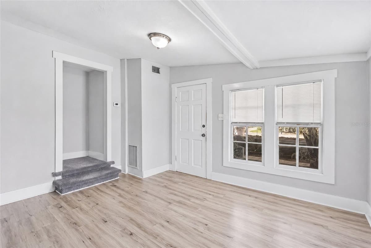 128 NORTH STREET — photo 29 of 33