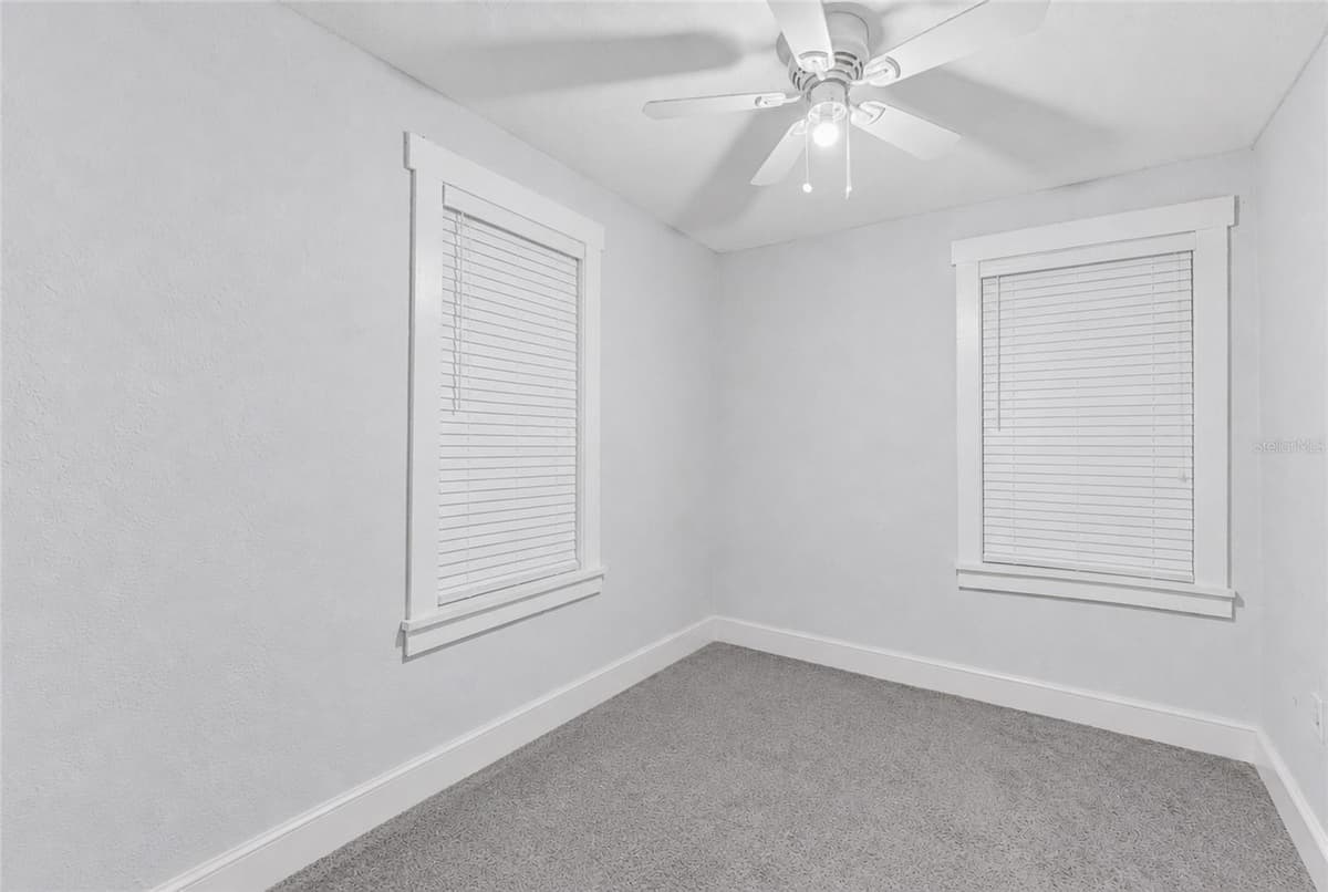 128 NORTH STREET — photo 24 of 33