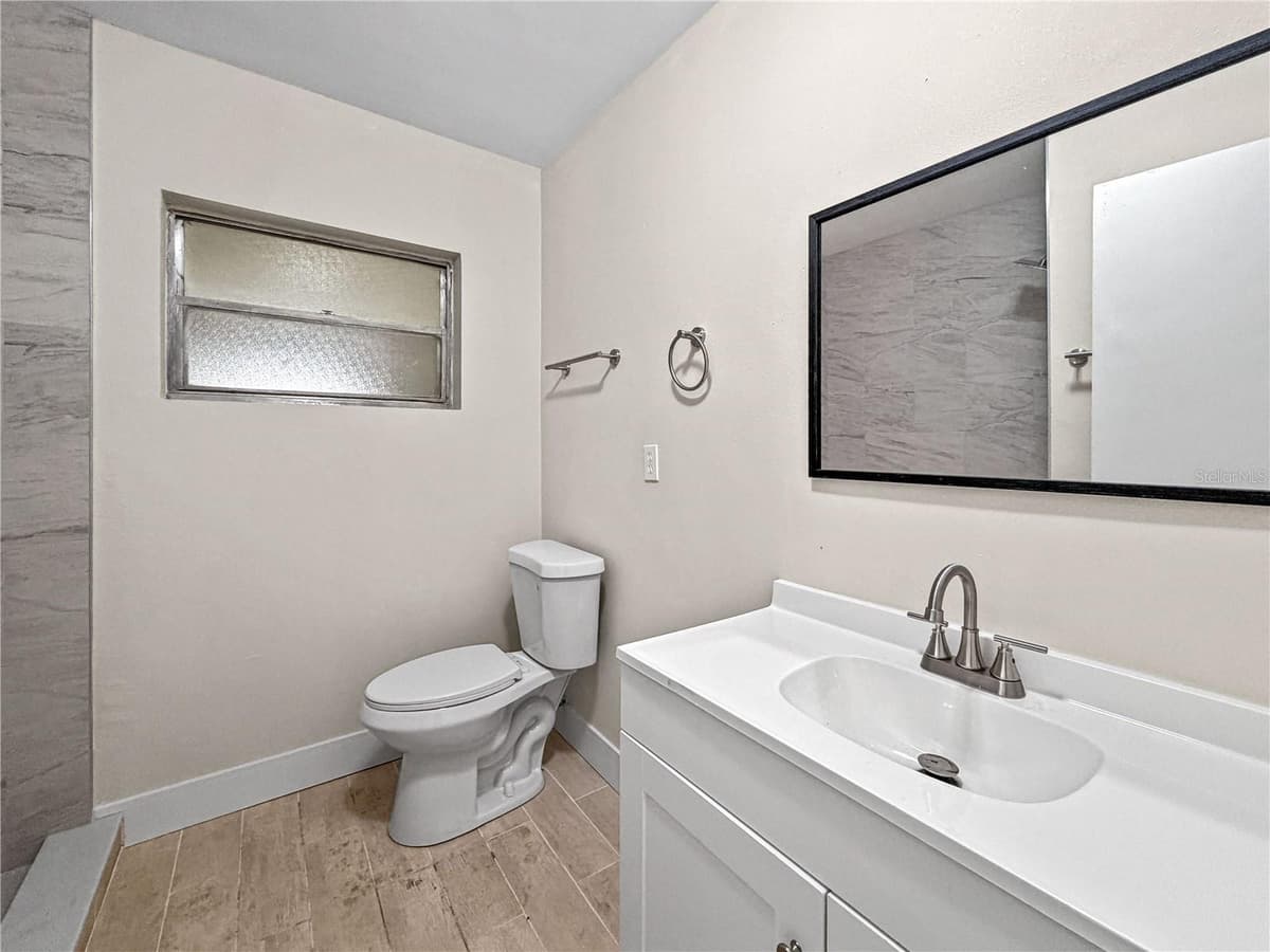 3502 ARCH STREET — photo 11 of 25