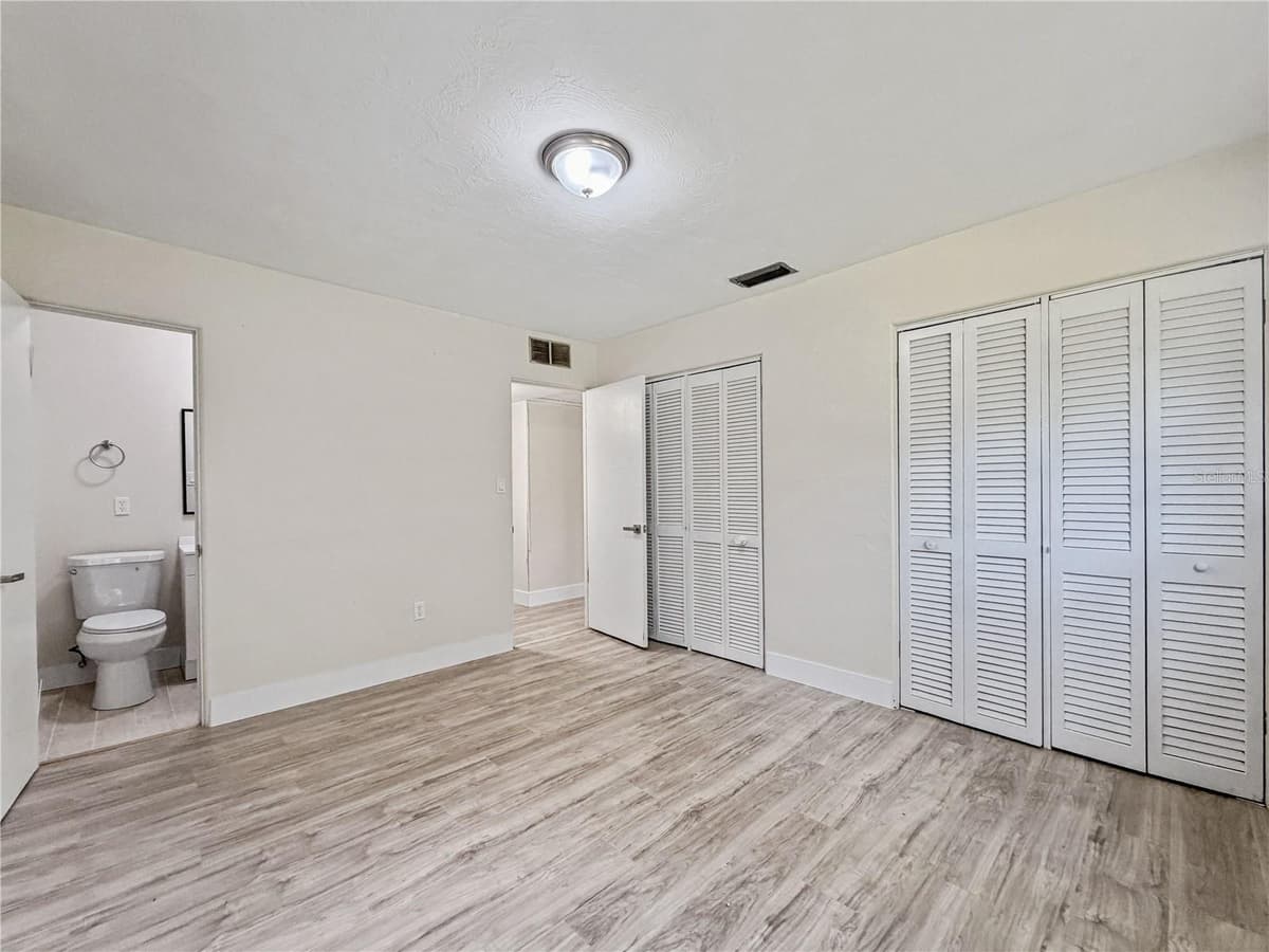 3502 ARCH STREET — photo 14 of 25