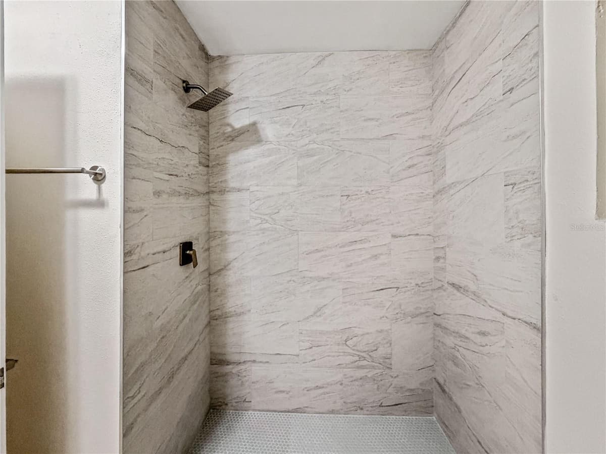 3502 ARCH STREET — photo 12 of 25