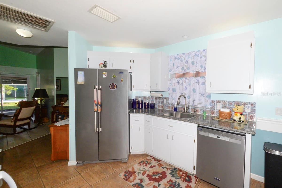 483 WINWOOD COURT — photo 10 of 35