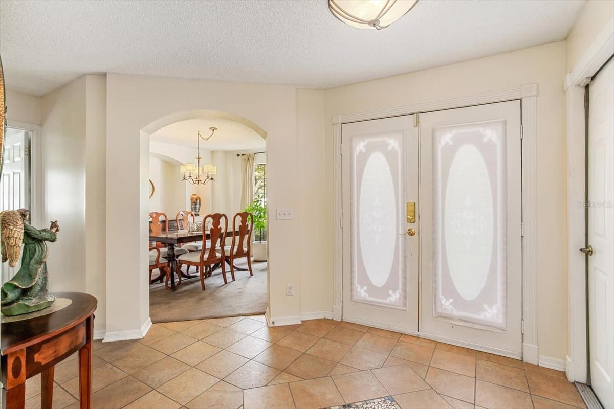 3920 RUNNING WATER DRIVE — photo 5 of 33