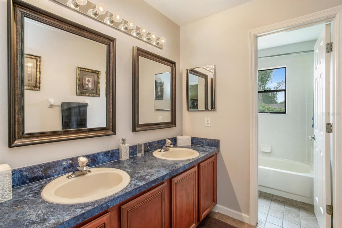 3920 RUNNING WATER DRIVE — photo 24 of 33