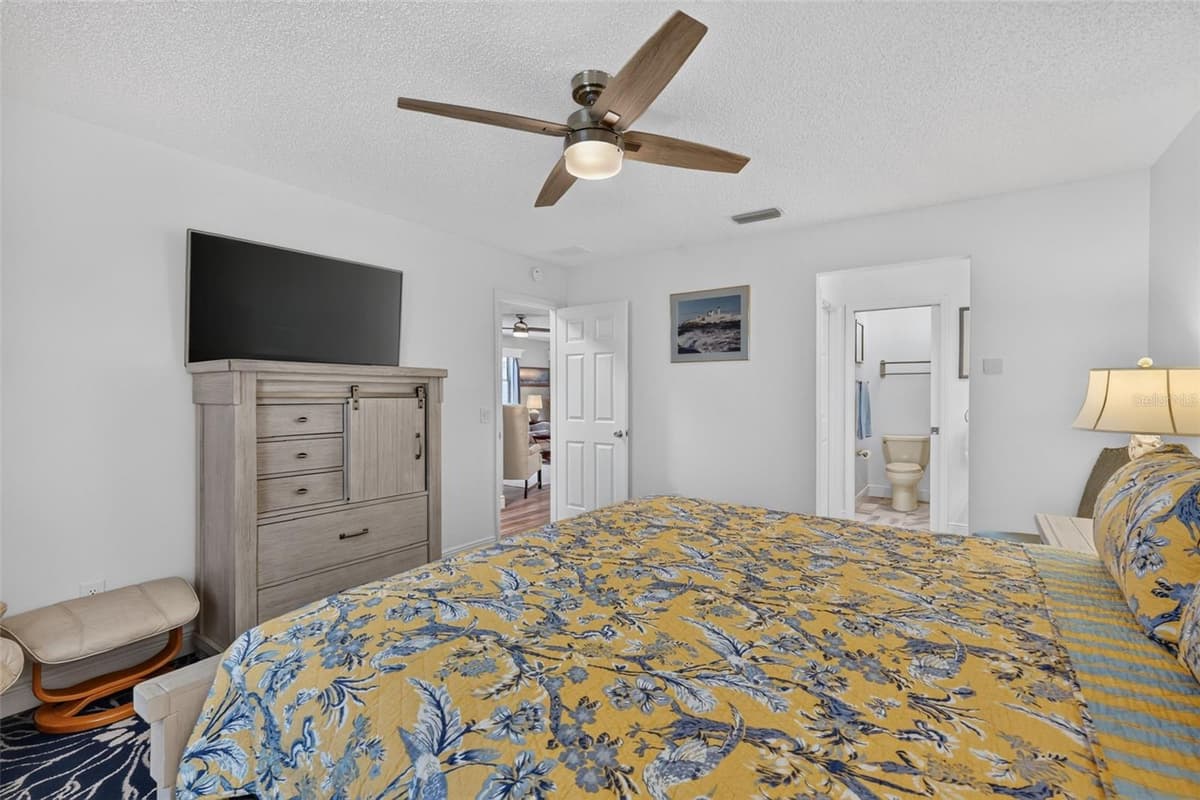 356 KATHERINE PLACE — photo 19 of 45