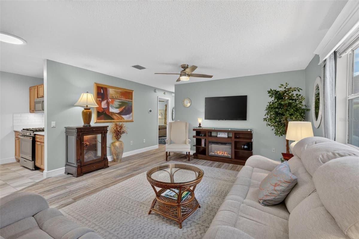 356 KATHERINE PLACE — photo 13 of 45