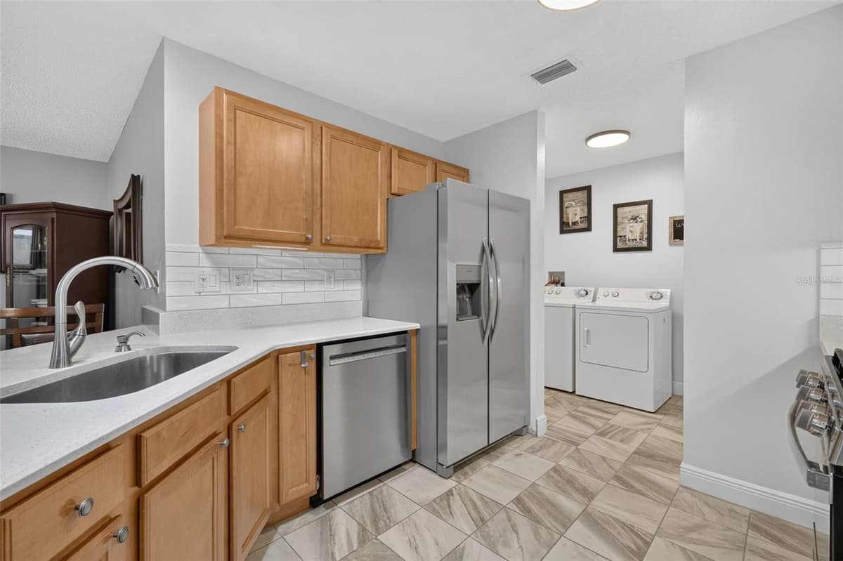 356 KATHERINE PLACE — photo 9 of 45