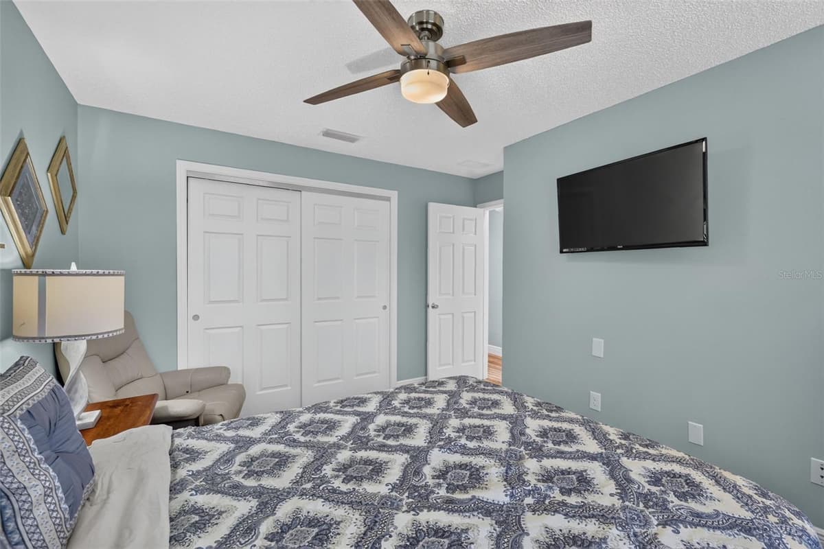 356 KATHERINE PLACE — photo 27 of 45