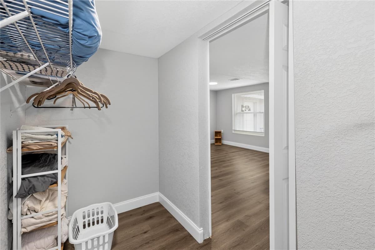 501 FITZGERALD DRIVE — photo 10 of 26