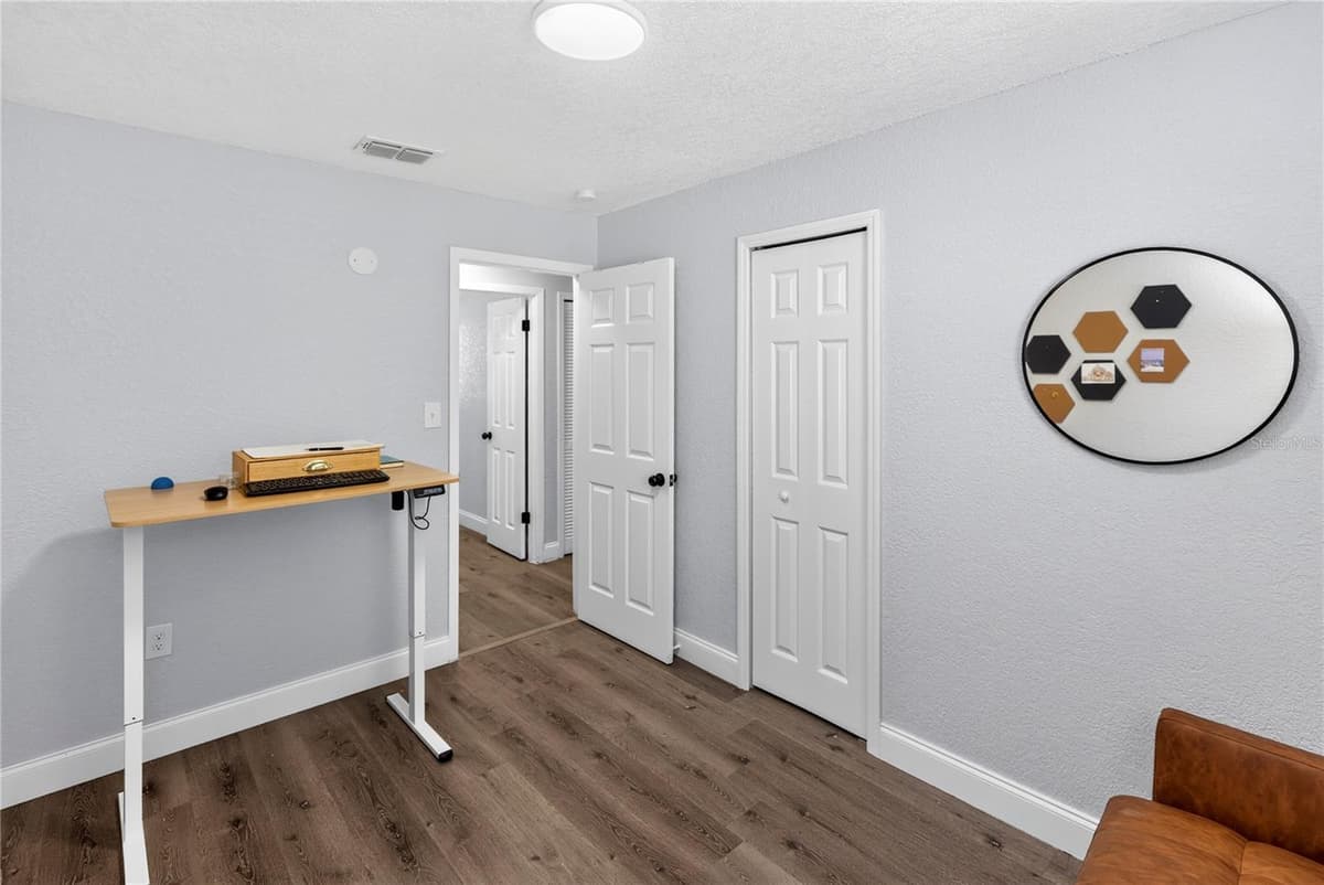 501 FITZGERALD DRIVE — photo 16 of 26
