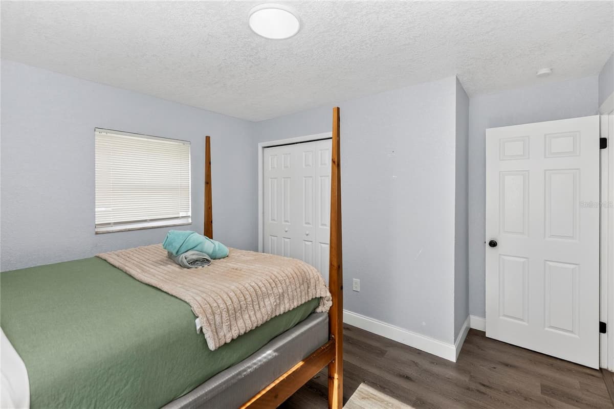 501 FITZGERALD DRIVE — photo 20 of 26