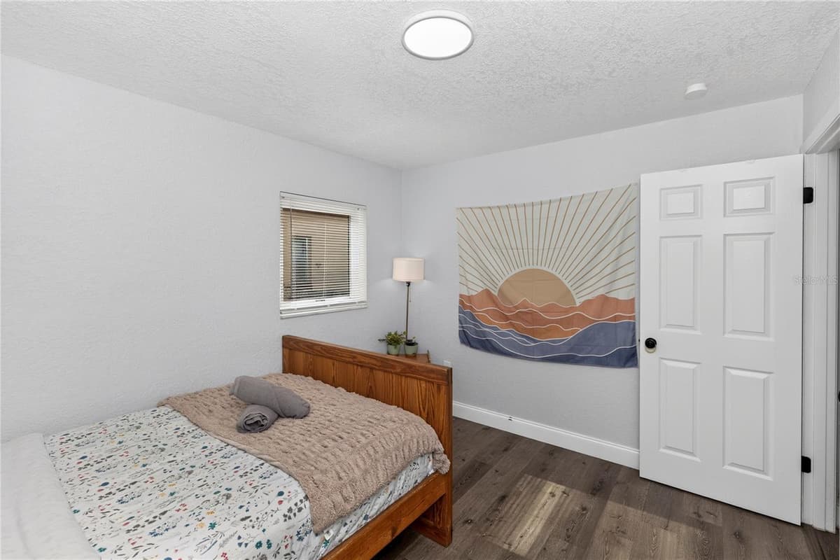 501 FITZGERALD DRIVE — photo 18 of 26