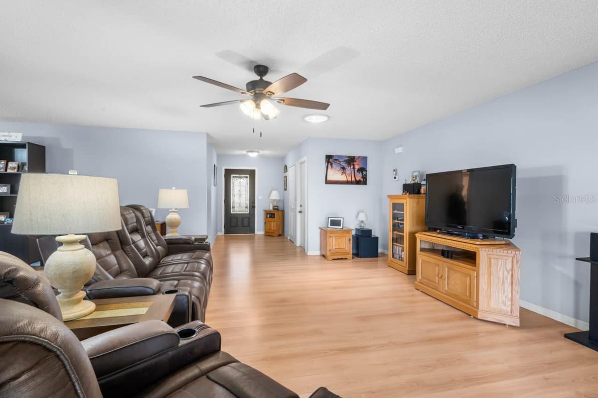 1317 LELAND DRIVE — photo 11 of 67