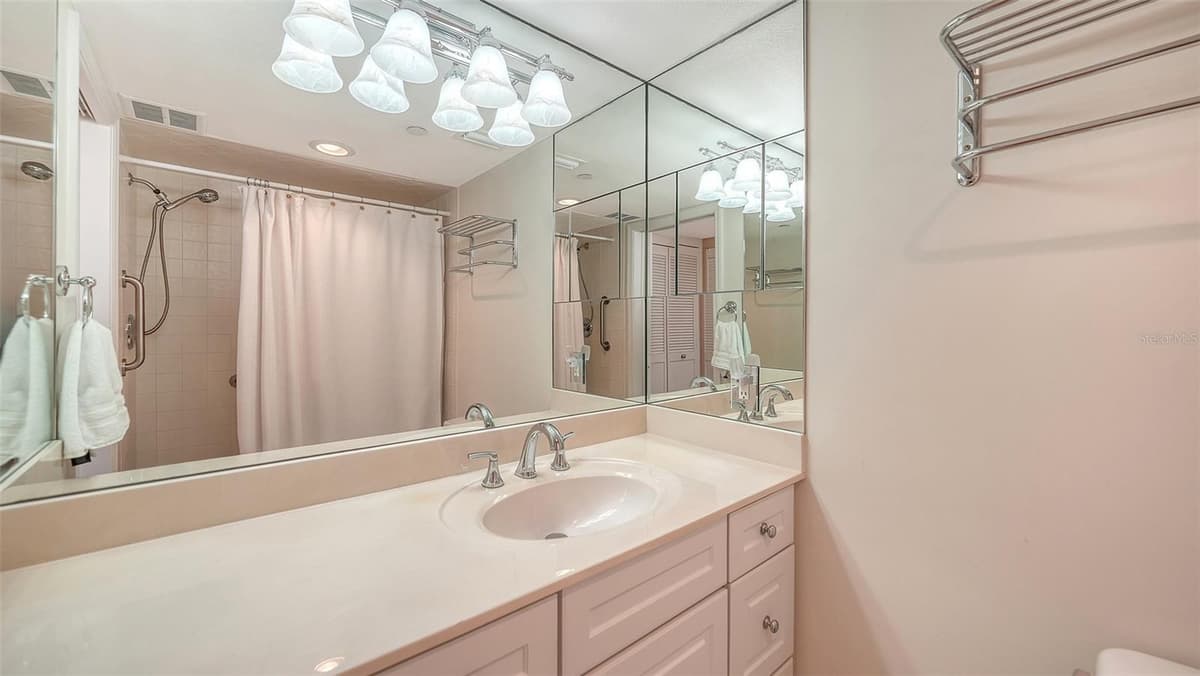 770 PALM AVENUE — photo 40 of 62