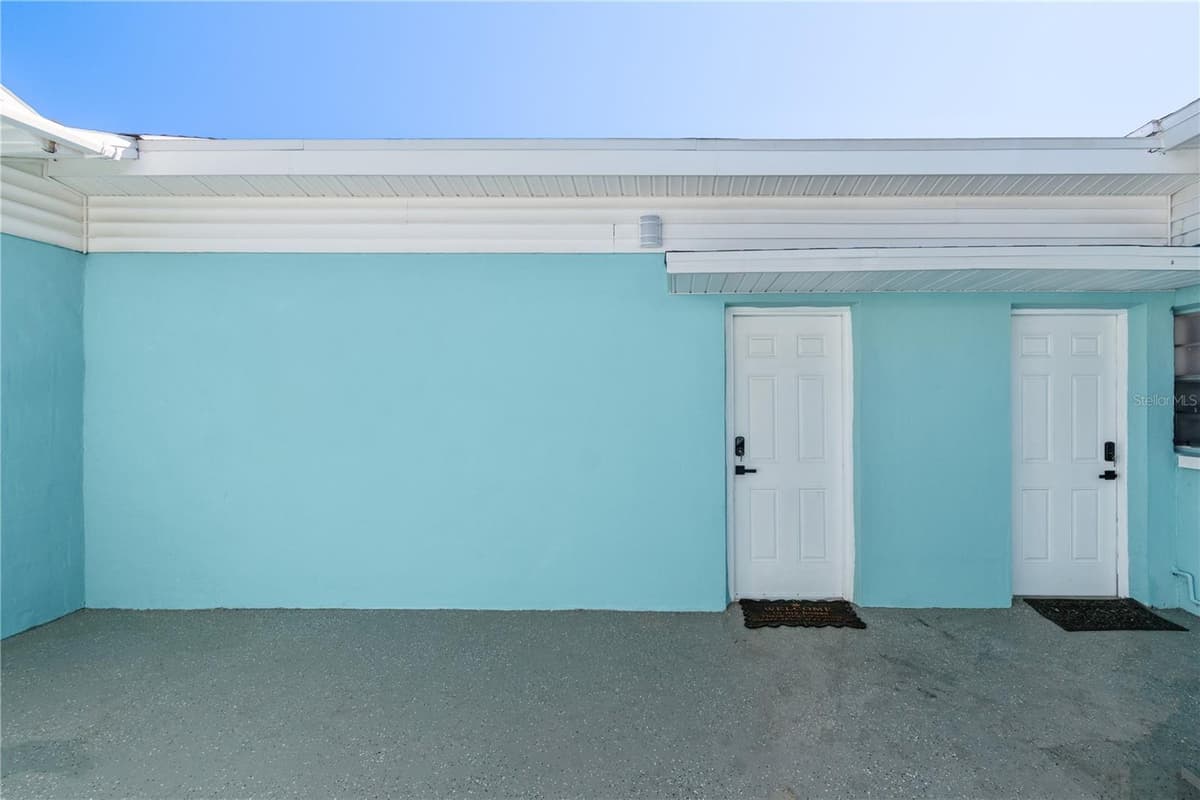 804 13TH AVENUE — photo 4 of 53