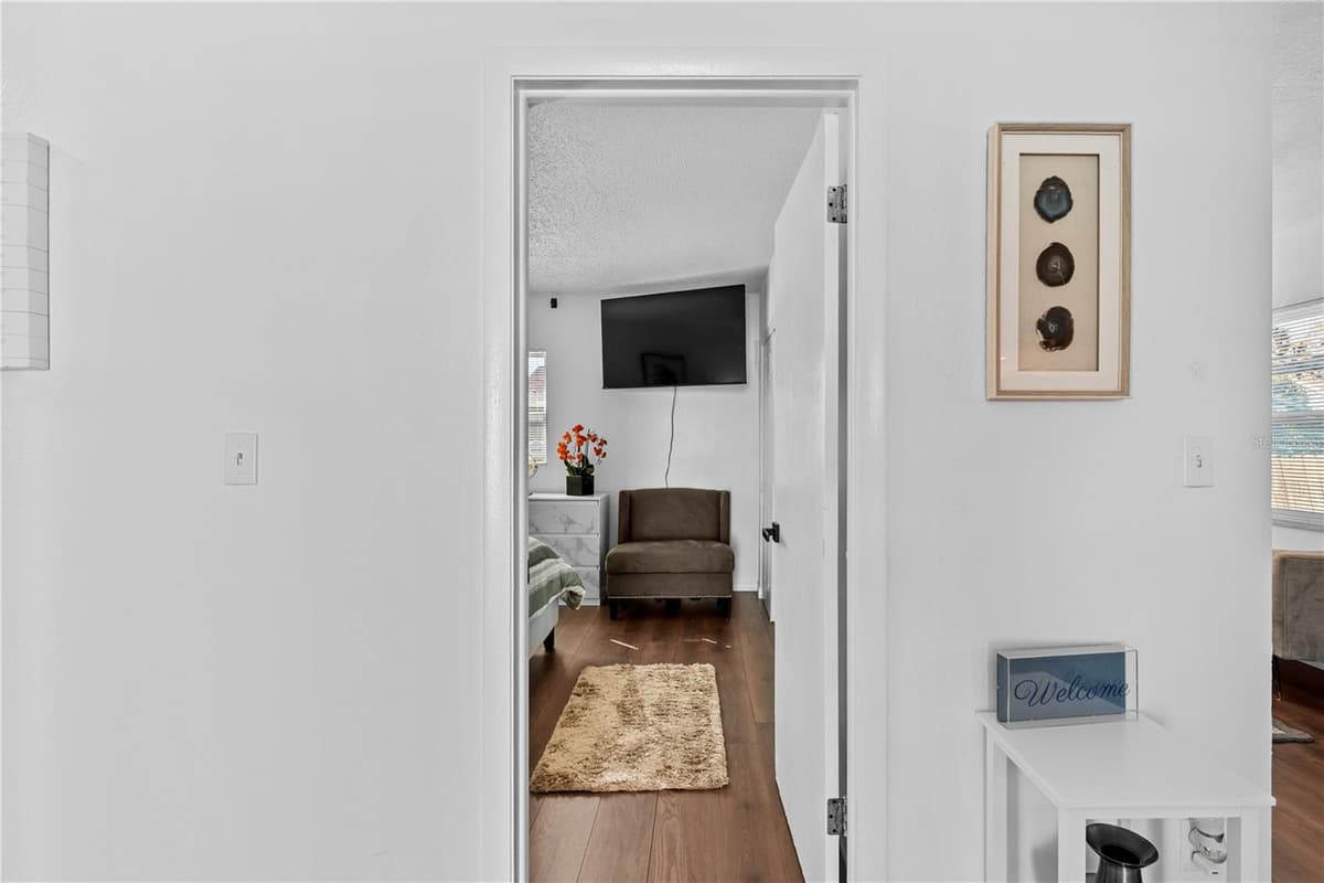 804 13TH AVENUE — photo 49 of 53