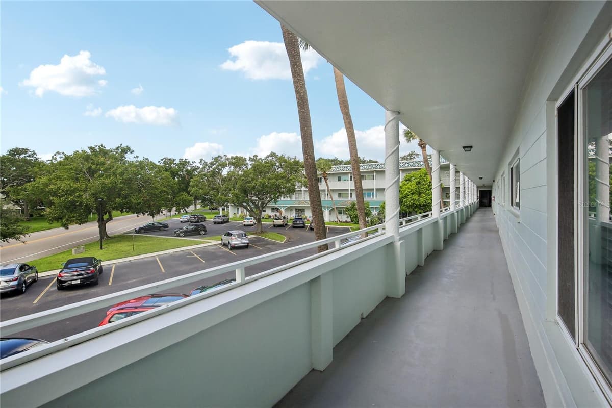 2380 WORLD PARKWAY BOULEVARD — photo 3 of 77