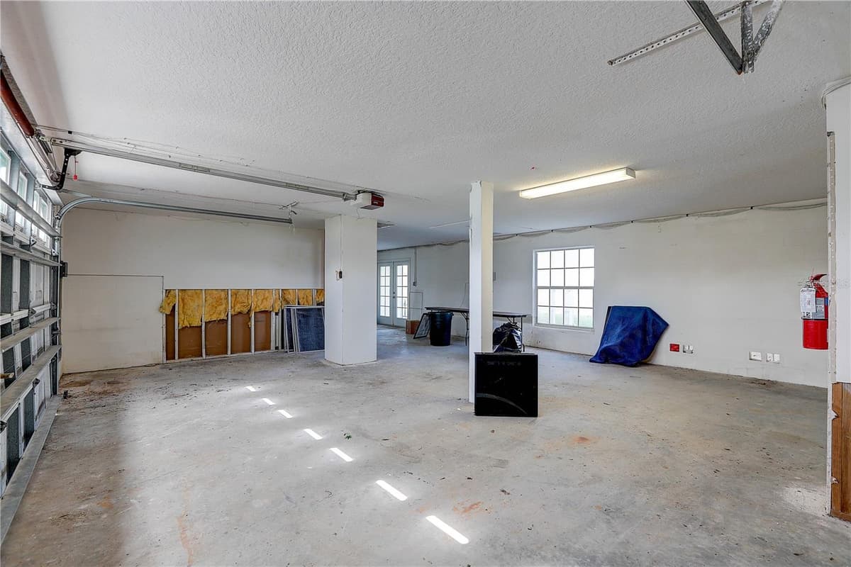 3263 SHOAL LINE BOULEVARD — photo 33 of 46